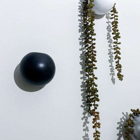 SPHERE PLANTER
