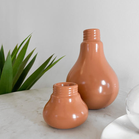 Lightbulb Vase Set